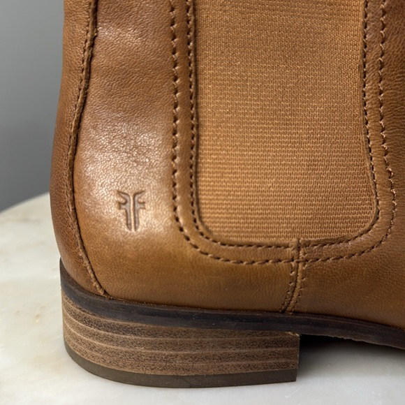 Frye Mallory Chelsea Booties. Size 10, NWOT - Picture 4 of 13